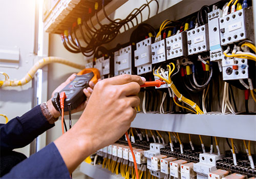 MAINTENANCE OF ELECTRICAL POWER EQUIPMENT